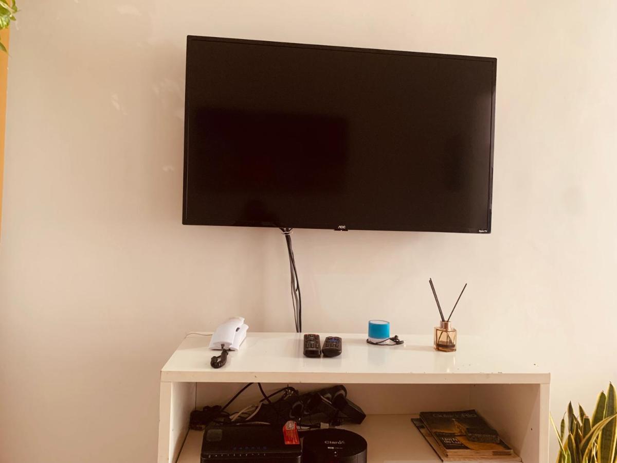 Apartamento Copacabana Qt e Sala a 3 quadras da praia e do Metrô - 250 MB Rio de Janeiro Exterior foto